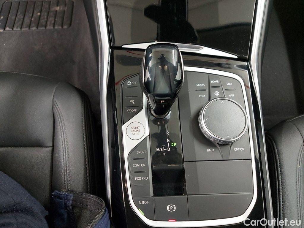 Bmw  Serie 3 BMW 3 Reeks Touring 318dA (100 kW) 5d #28