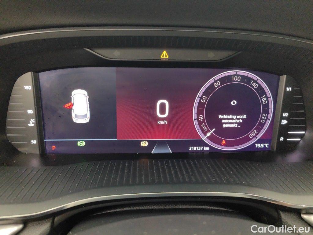 Skoda  Octavia Skoda  Combi 2.0 CRTDI 110kW DSG7 Ambition 5d #6