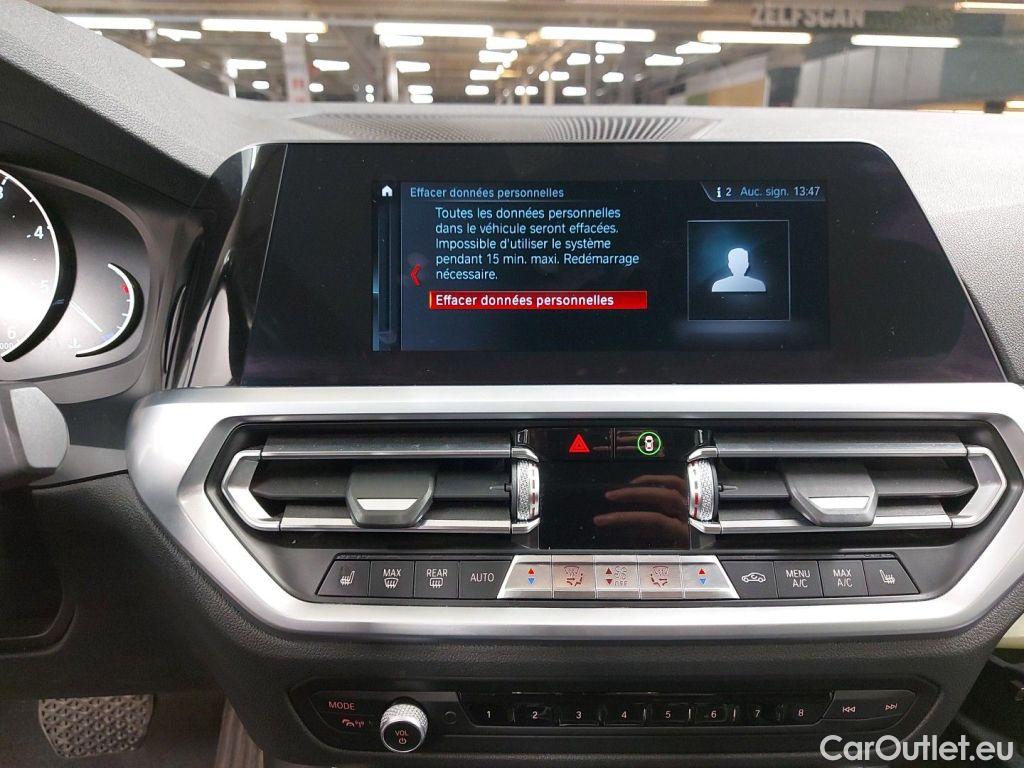 Bmw  Serie 3 BMW 3 Reeks Touring 318dA (100 kW) 5d #14