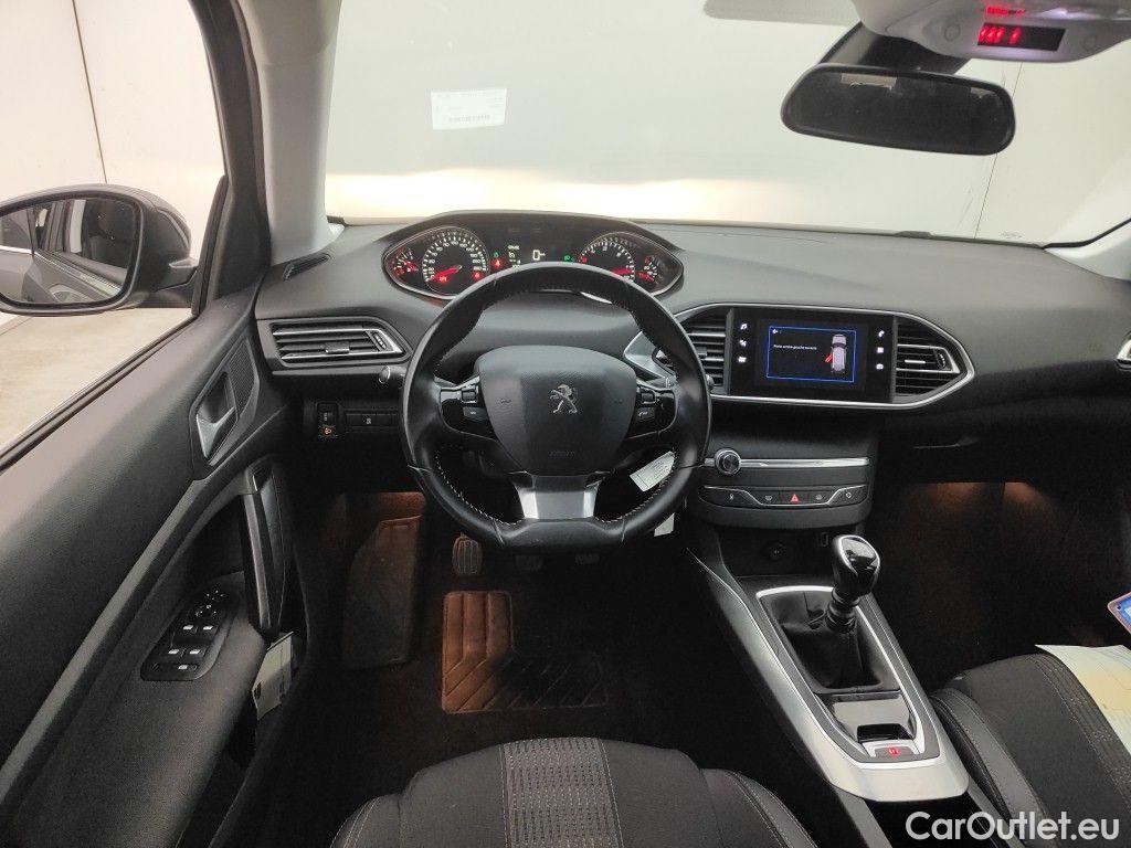 Peugeot  308 Peugeot  SW 1.5 BlueHDi 130 DPF S&S Allure 5d #9