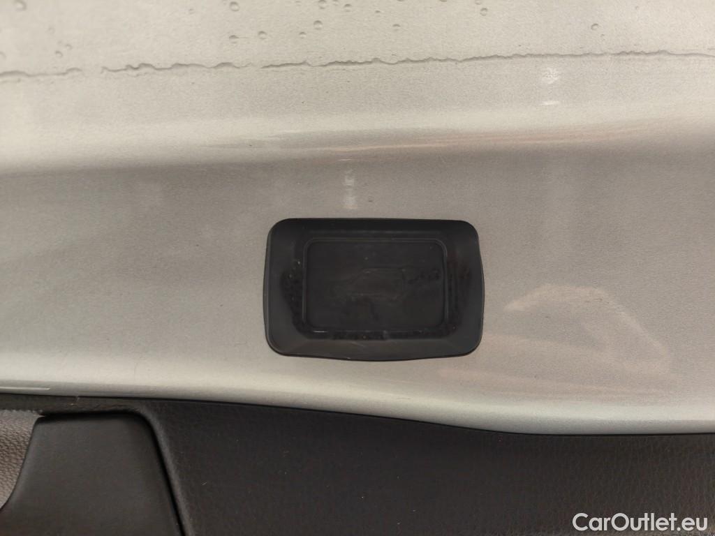 Toyota  RAV4 Toyota  2.5 Hybrid Lithium Style Plus CVT 5d #37