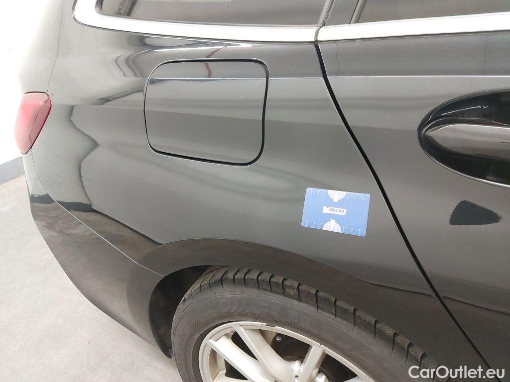 Bmw  Serie 3 BMW 3 Reeks Touring 318dA (100 kW) 5d #25
