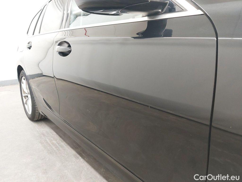 Bmw  Serie 3 BMW 3 Reeks Touring 318dA (100 kW) 5d #19