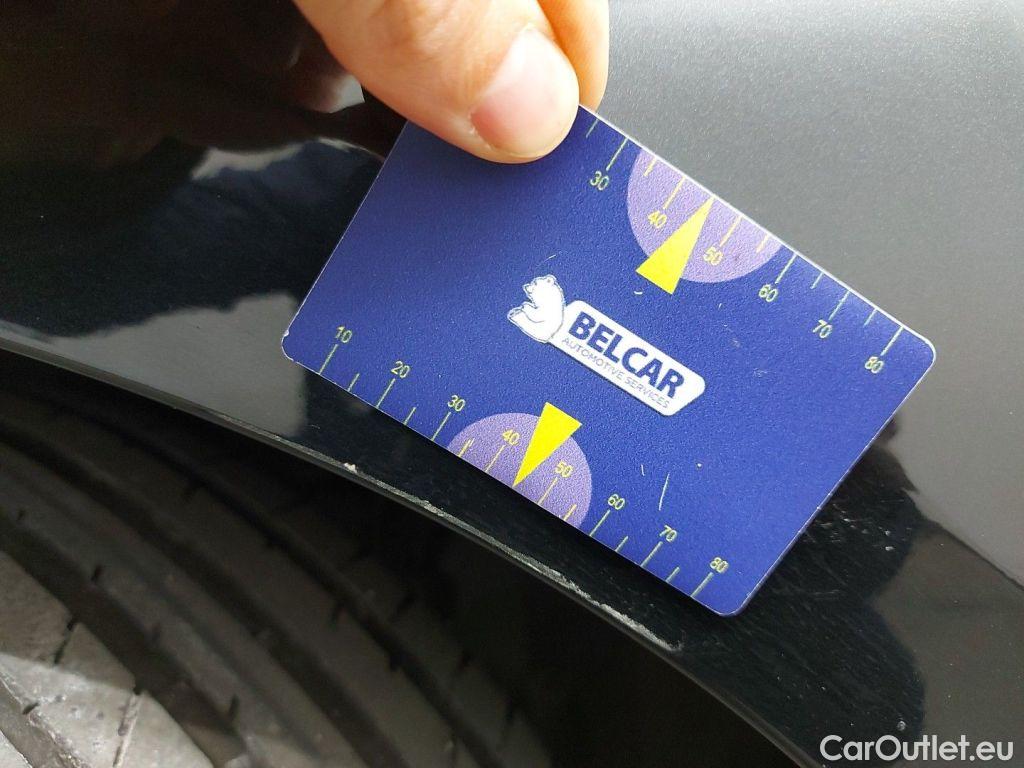 Bmw  Serie 3 BMW 3 Reeks Touring 318dA (100 kW) 5d #33