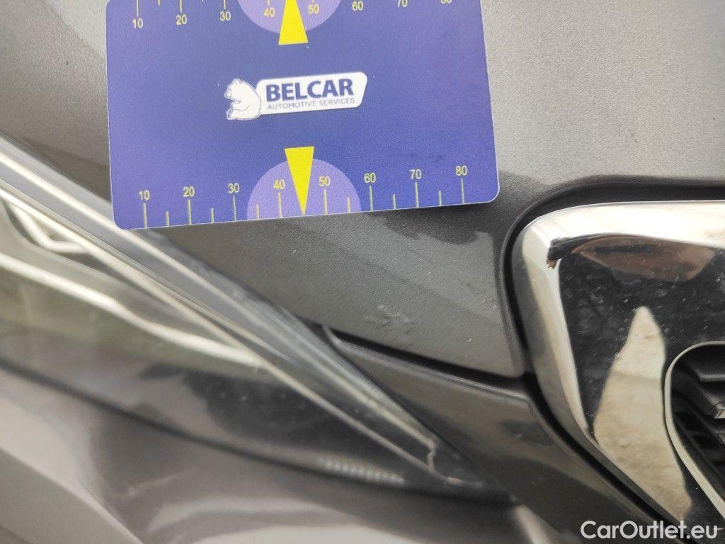 Peugeot  308 Peugeot  SW 1.5 BlueHDi 130 DPF S&S Allure 5d #43