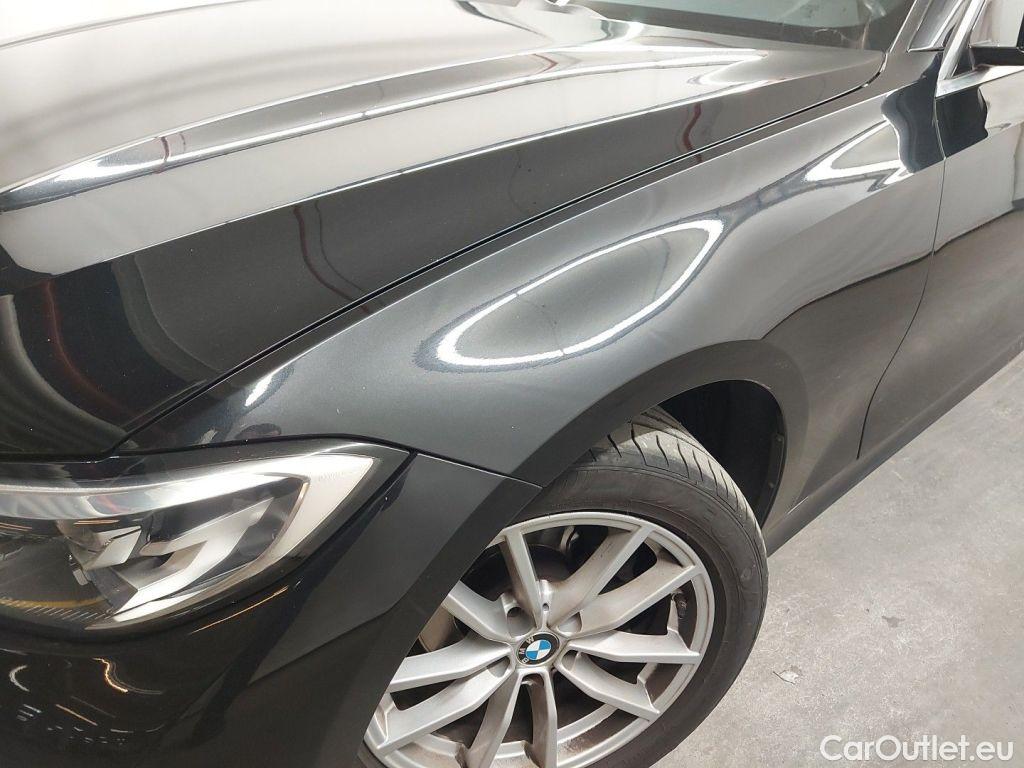 Bmw  Serie 3 BMW 3 Reeks Touring 318dA (100 kW) 5d #31