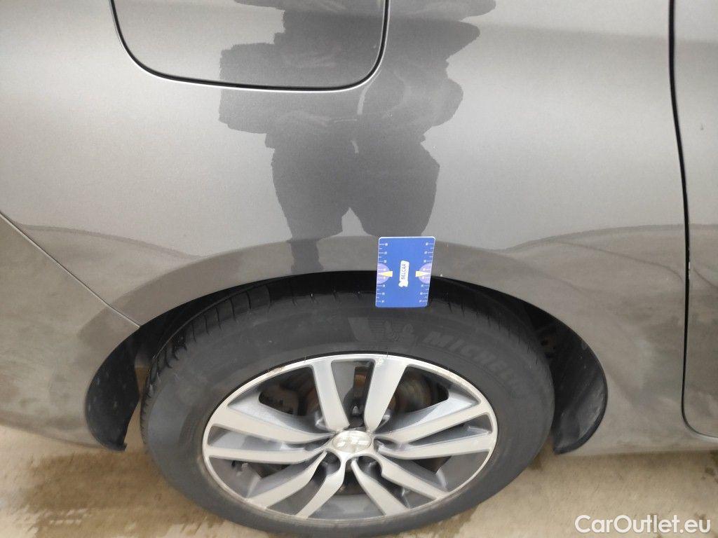 Peugeot  308 Peugeot  SW 1.5 BlueHDi 130 DPF S&S Allure 5d #24