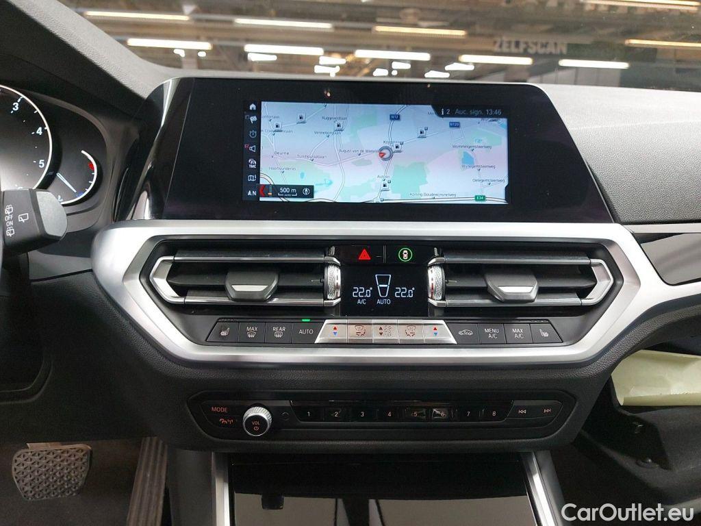 Bmw  Serie 3 BMW 3 Reeks Touring 318dA (100 kW) 5d #29