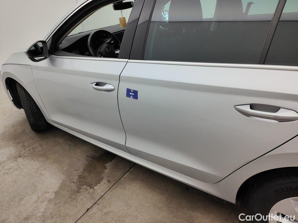 Skoda  Octavia Skoda  Combi 2.0 CRTDI 110kW DSG7 Ambition 5d #67