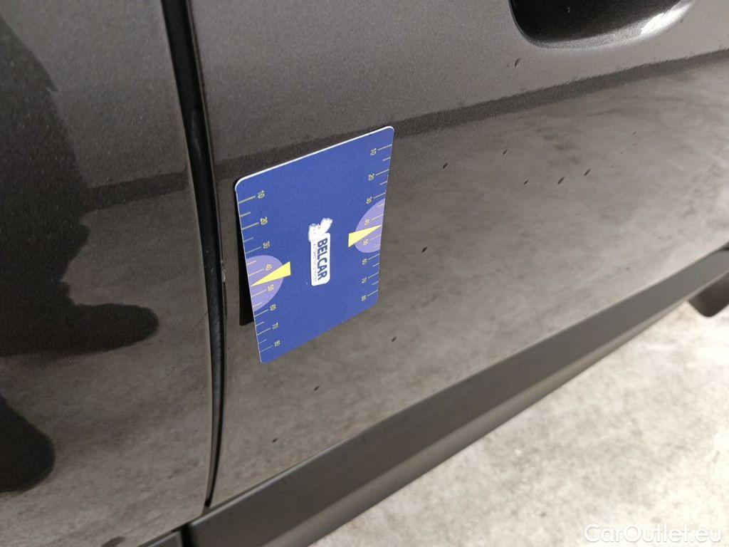 Opel   Grandland X Opel 1.5 Turbo ECOTEC D S/S AT8 Innovation 5d #32