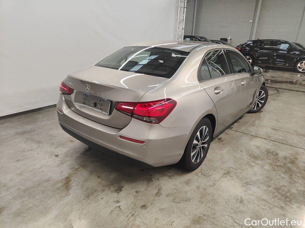 Mercedes  A-Klasse Mercedes-Benz  Limousine A 180d Business Solution Aut. 4d #2