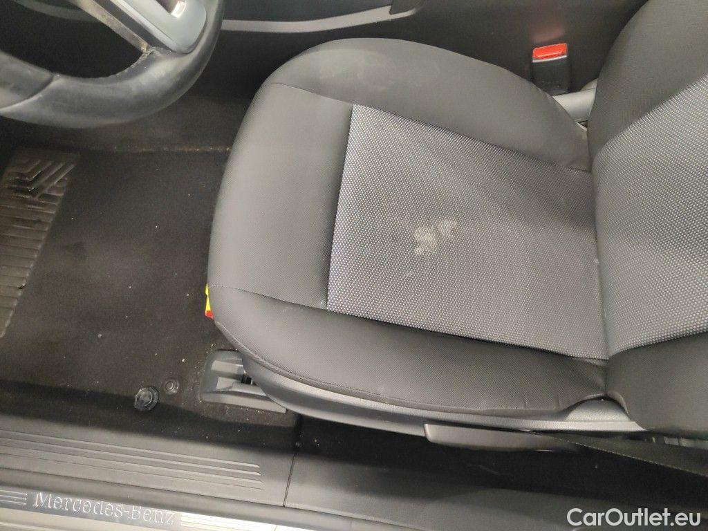 Mercedes  A-Klasse Mercedes-Benz  Limousine A 180d Business Solution Aut. 4d #74