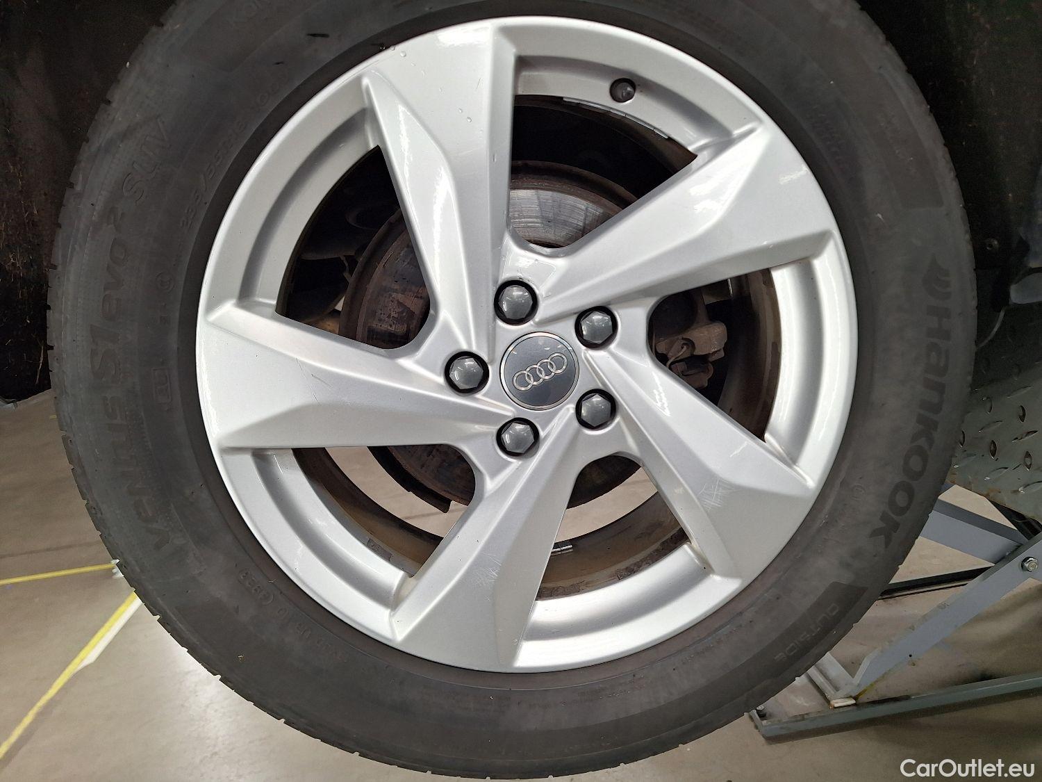 Audi  Q3 Audi,  '18, Audi  35 TDI S tronic Advanced Business Editio 5 #6