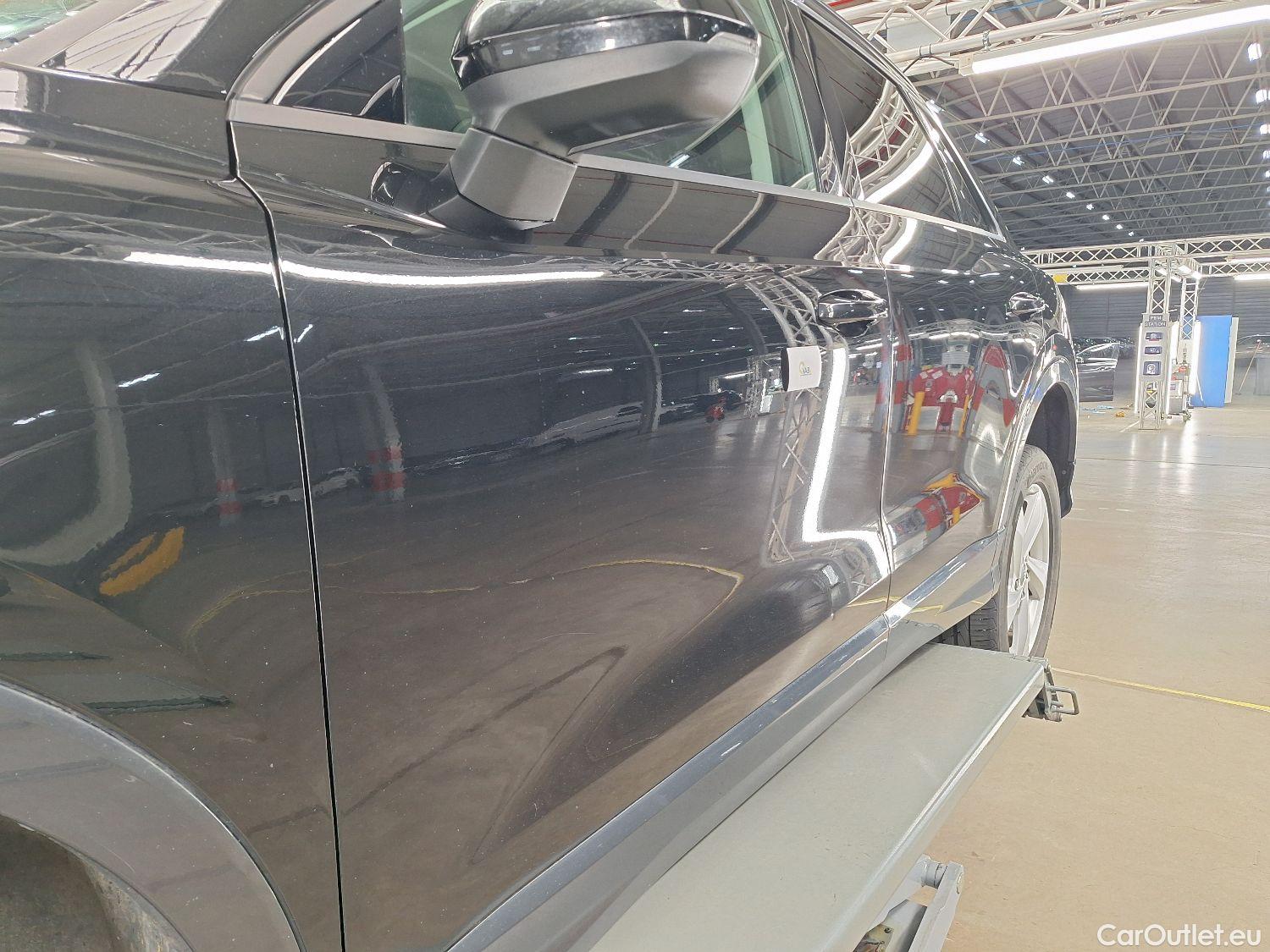 Audi  Q3 Audi,  '18, Audi  35 TDI S tronic Advanced Business Editio 5 #15