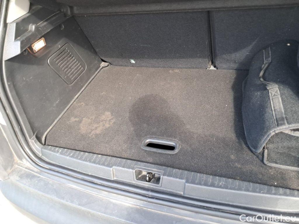 Renault  Captur Renault  TCe 130 GPF Intens 5d #82