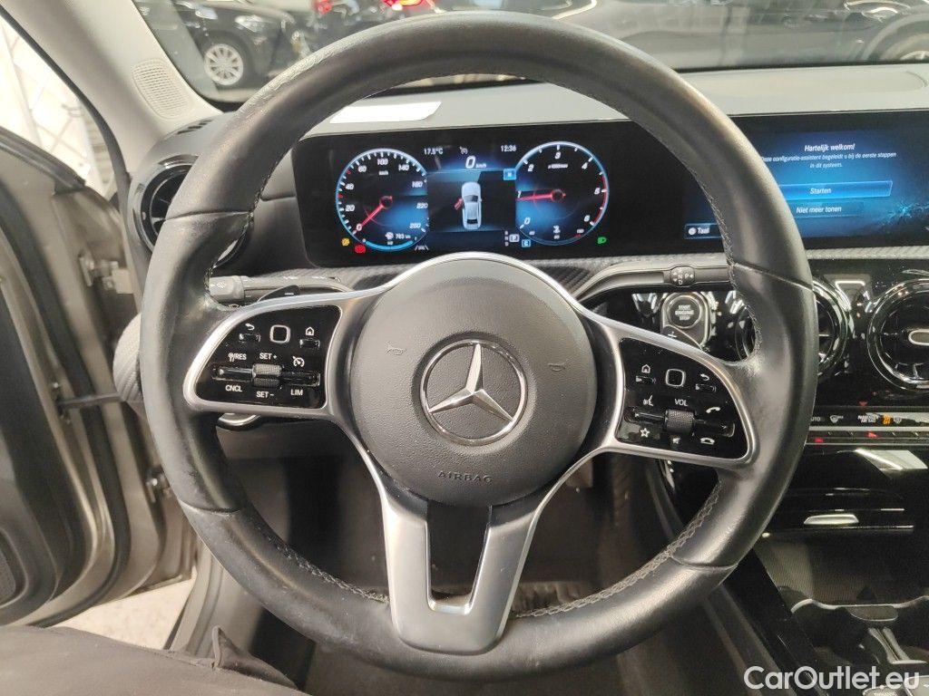 Mercedes  A-Klasse Mercedes-Benz  Limousine A 180d Business Solution Aut. 4d #37