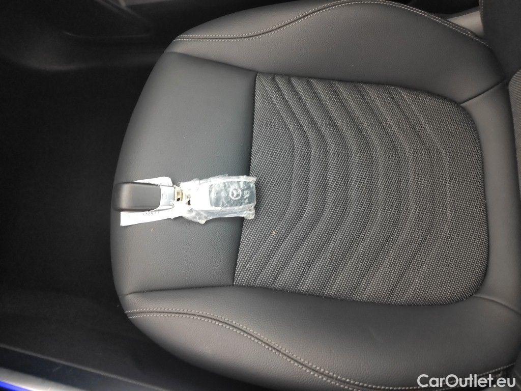 Mercedes  EQB MERCEDES  (X253) 66.5 kWh  250 190hp Business Line 5d #4