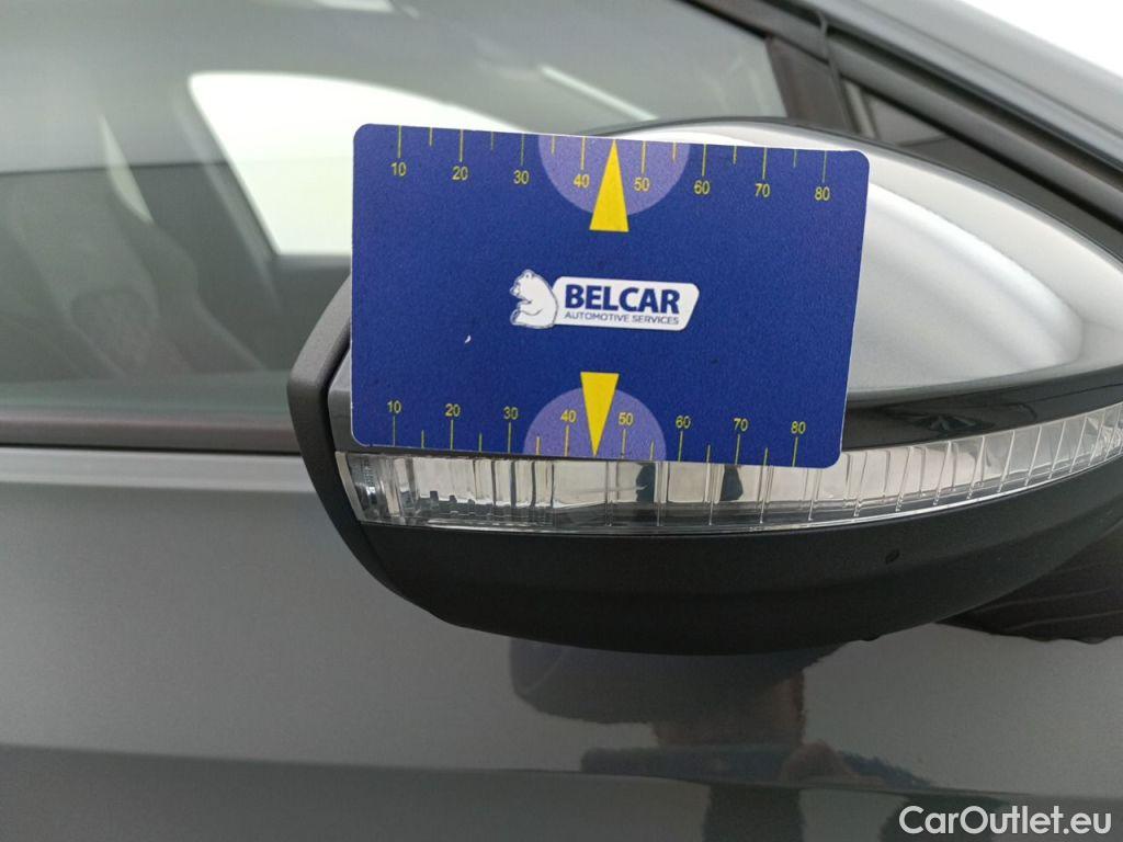 Volkswagen  Golf  VOLKSWAGEN VIII 1.5 eTSI 150 ACT R-Line DSG OPF (EU6AP) 5d #67