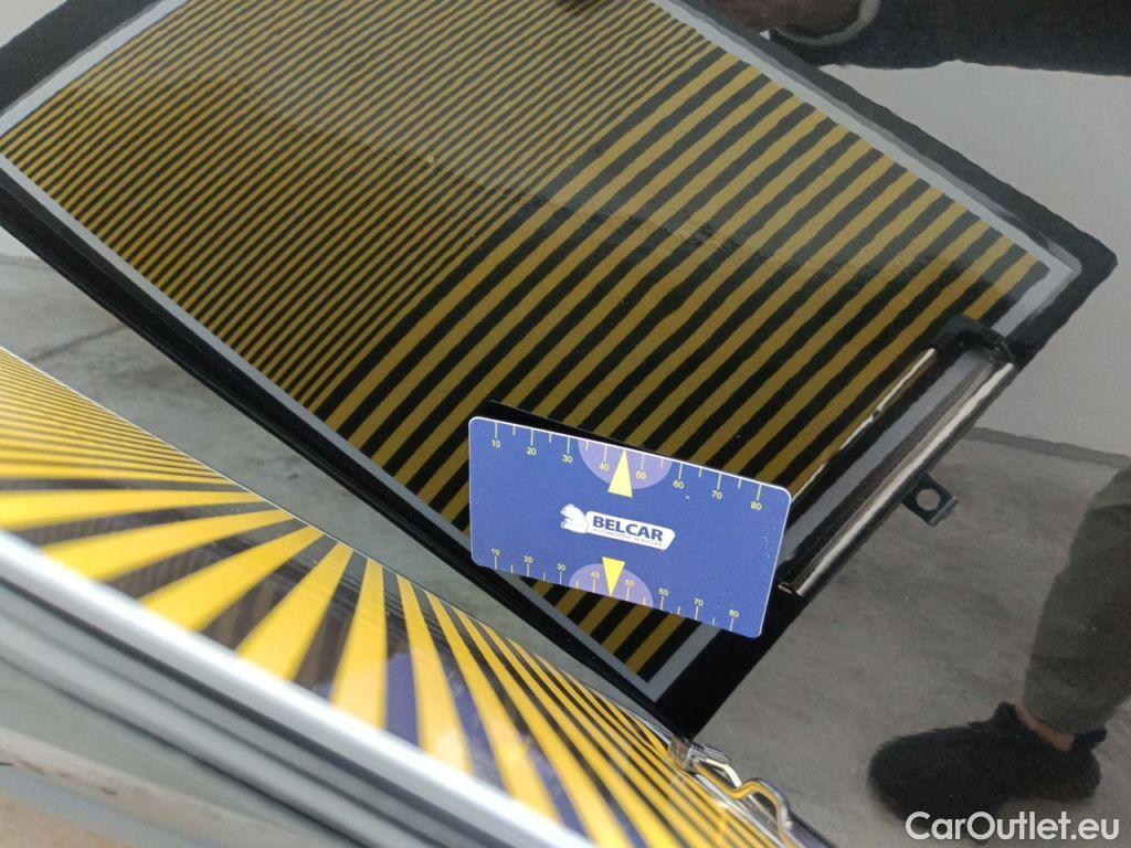 Jaguar  E-PACE JAGUAR  DIESEL 2.0 D 150 AWD S (EU6.2) 5d Auto #20