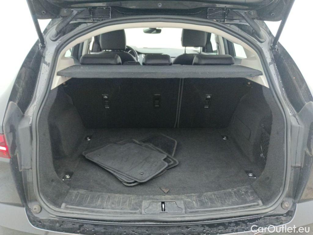 Jaguar  E-PACE JAGUAR  DIESEL 2.0 D 150 AWD S (EU6.2) 5d Auto #14