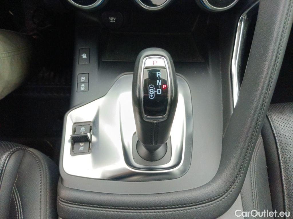 Jaguar  E-PACE JAGUAR  DIESEL 2.0 D 150 AWD S (EU6.2) 5d Auto #32