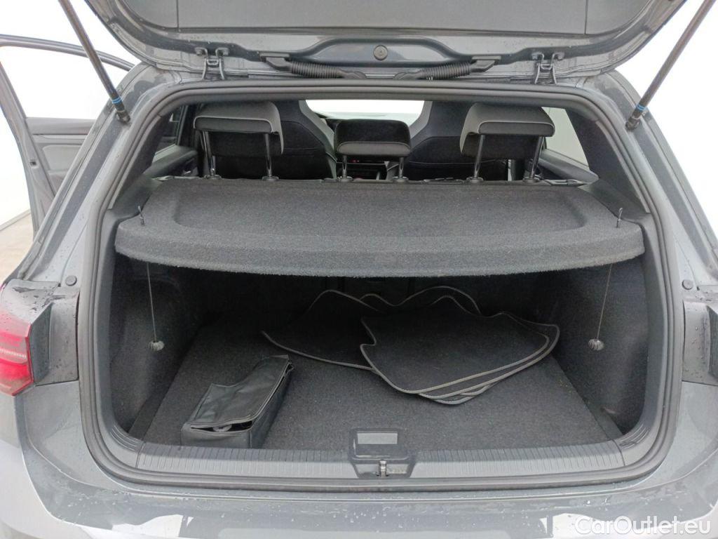 Volkswagen  Golf  VOLKSWAGEN VIII 1.5 eTSI 150 ACT R-Line DSG OPF (EU6AP) 5d #14