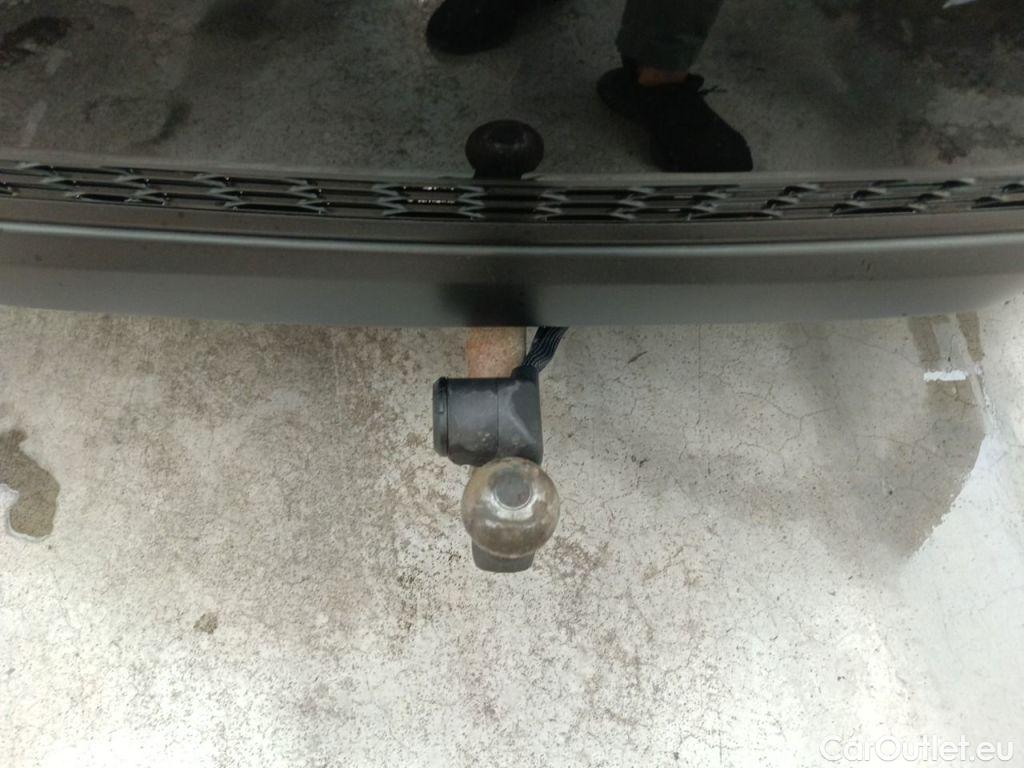 Jaguar  E-PACE JAGUAR  DIESEL 2.0 D 150 AWD S (EU6.2) 5d Auto #35