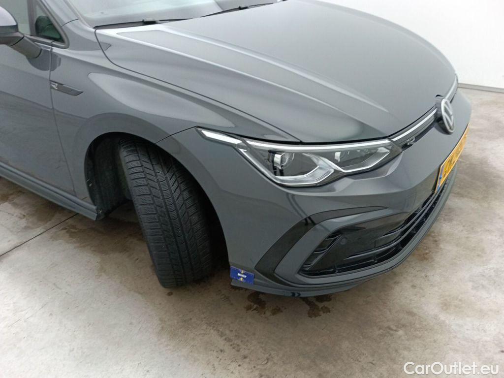 Volkswagen  Golf  VOLKSWAGEN VIII 1.5 eTSI 150 ACT R-Line DSG OPF (EU6AP) 5d #40