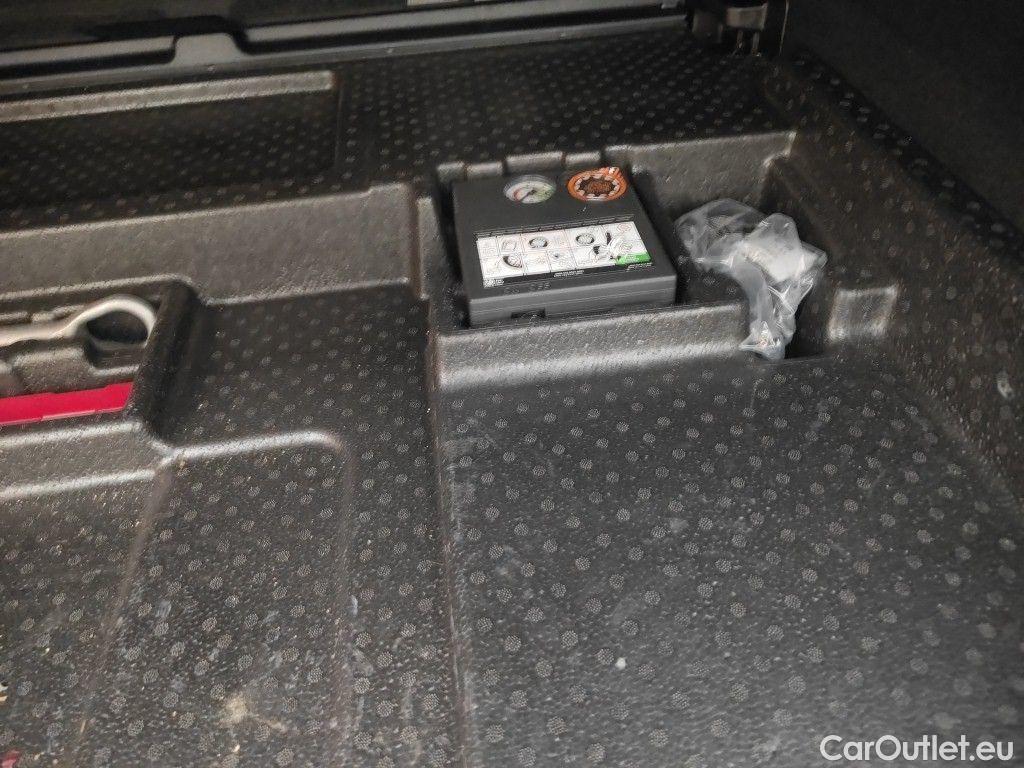 Mercedes  EQB MERCEDES  (X253) 66.5 kWh  250 190hp Business Line 5d #13