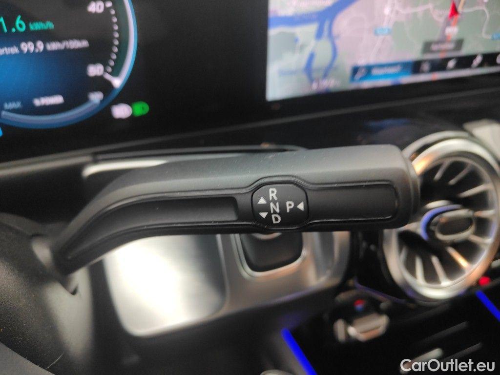 Mercedes  EQB MERCEDES  (X253) 66.5 kWh  250 190hp Business Line 5d #27