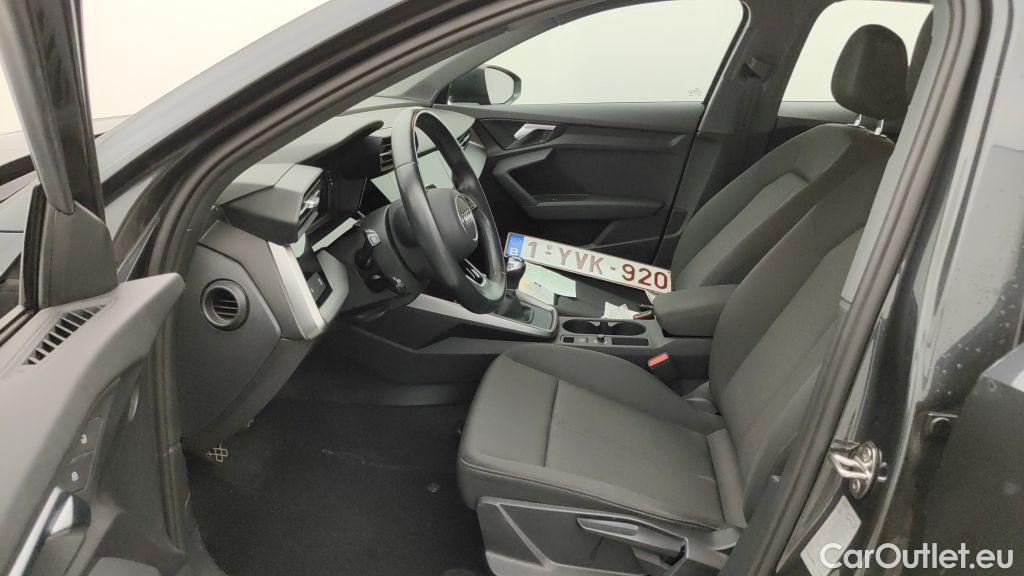 Audi  A3 Audi  Sportback 2.0 30 TDi 85kW 5d #3