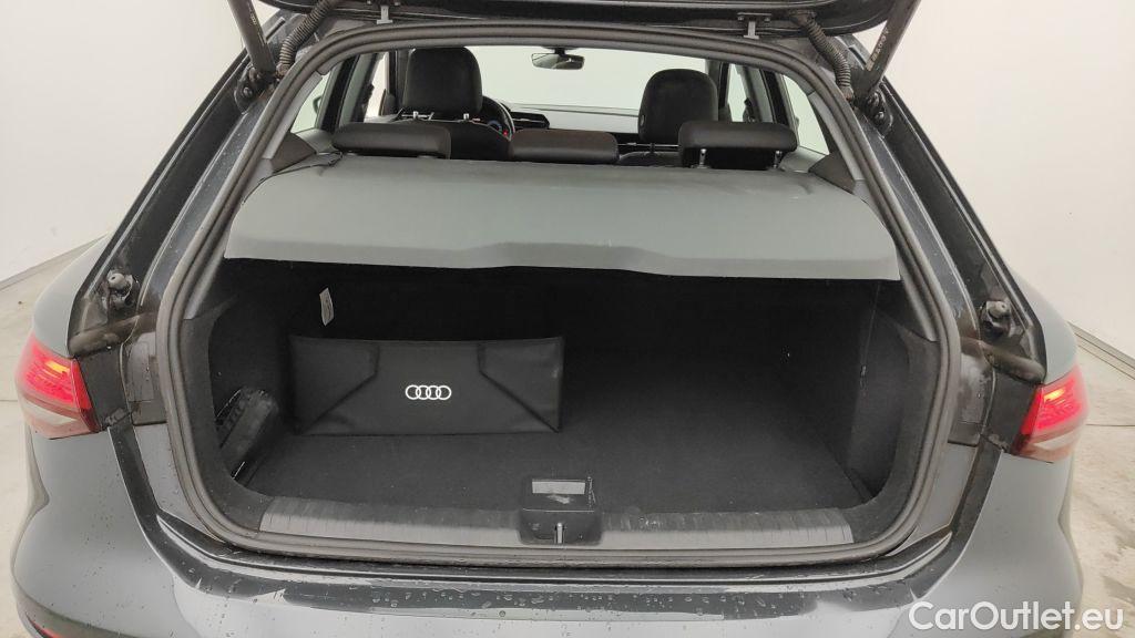 Audi  A3 Audi  Sportback 2.0 30 TDi 85kW 5d #14