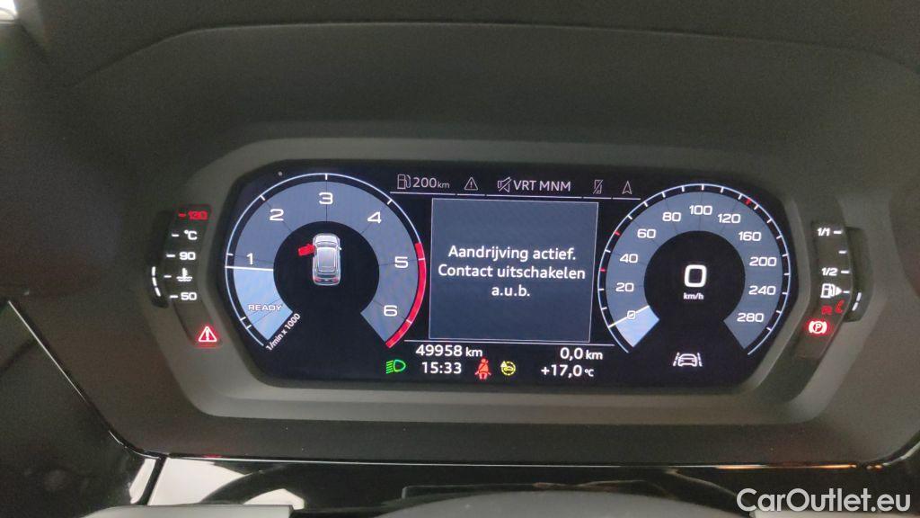 Audi  A3 Audi  Sportback 2.0 30 TDi 85kW 5d #6