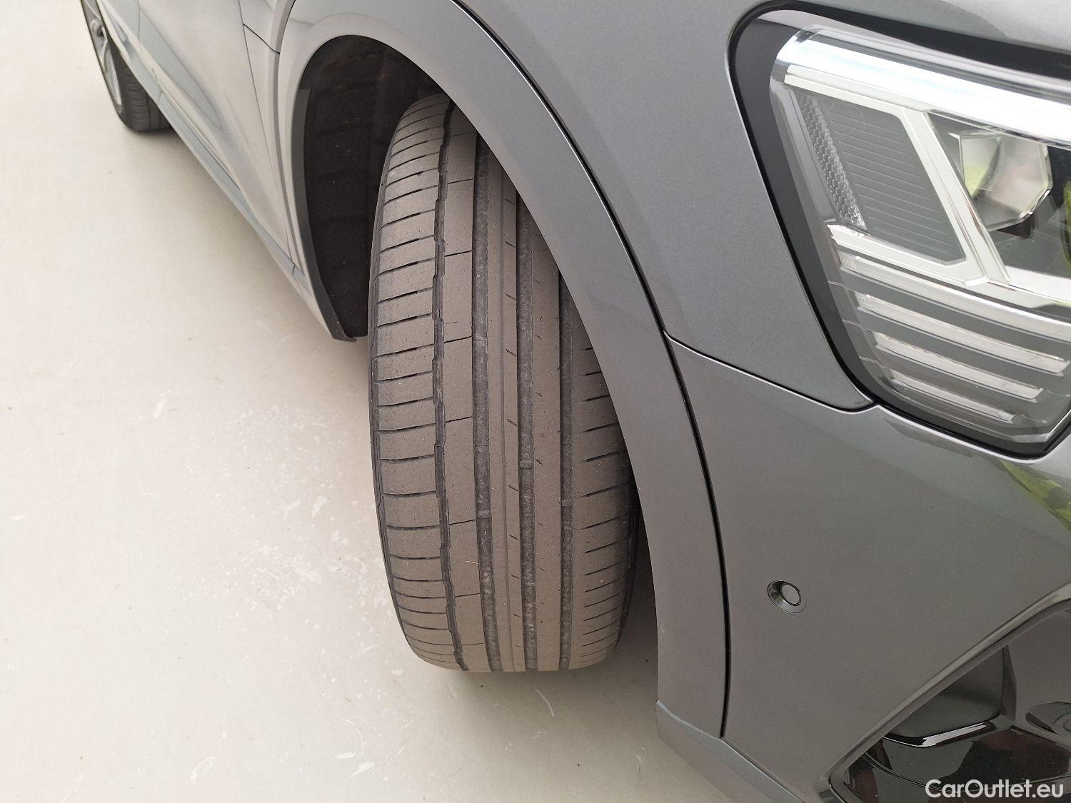 Audi  E-TRON Audi,  SB '19 BEV, Audi  Sportback 55 Quattro S-Line 5d #13