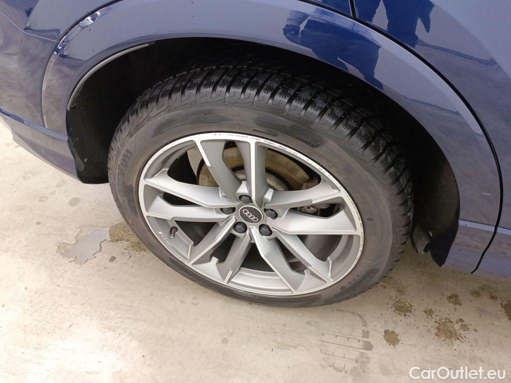 Audi  Q3 AUDI  SPORTBACK 45 TFSIe 245 S Line S tronic (EU6d-TEMP) 5d  #46