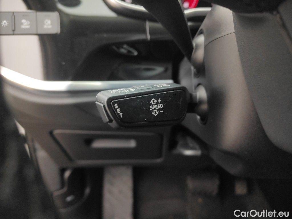 Audi  Q3 Audi  Sportback 35 TDI S tronic Business Edition 5d #27