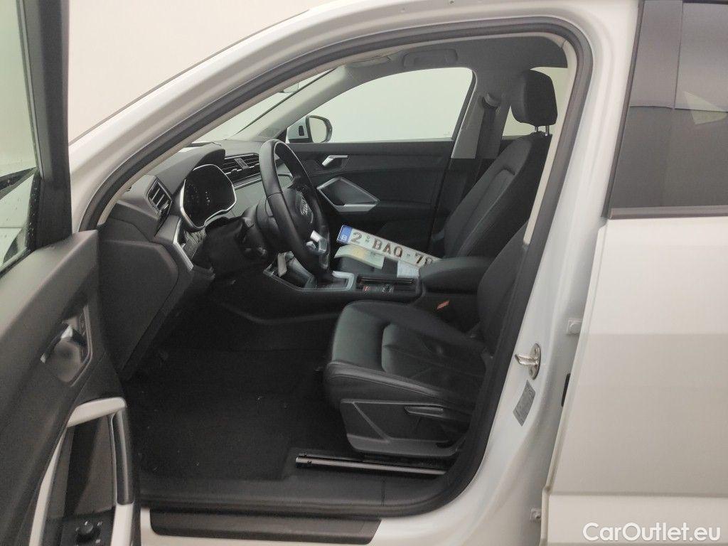 Audi  Q3 Audi  Sportback 35 TDI S tronic Business Edition 5d #3
