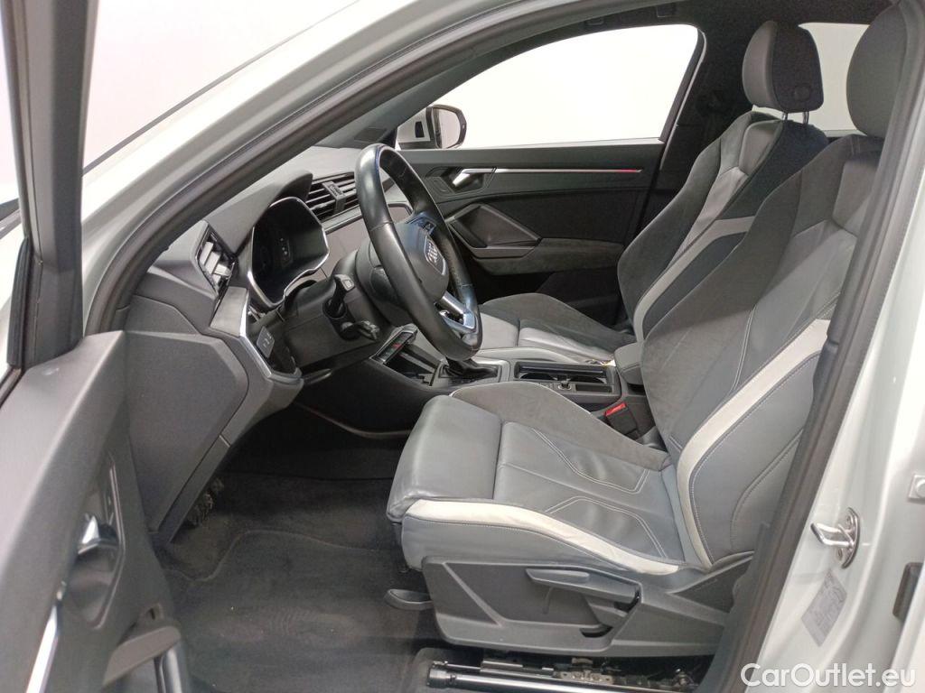 Audi  Q3 Audi  Sportback 45 TFSI e S tronic 5d #3