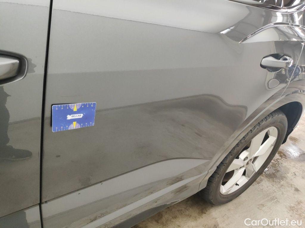 Audi  Q3 Audi  Sportback 35 TDI S tronic S Line Business Ed 5d #27
