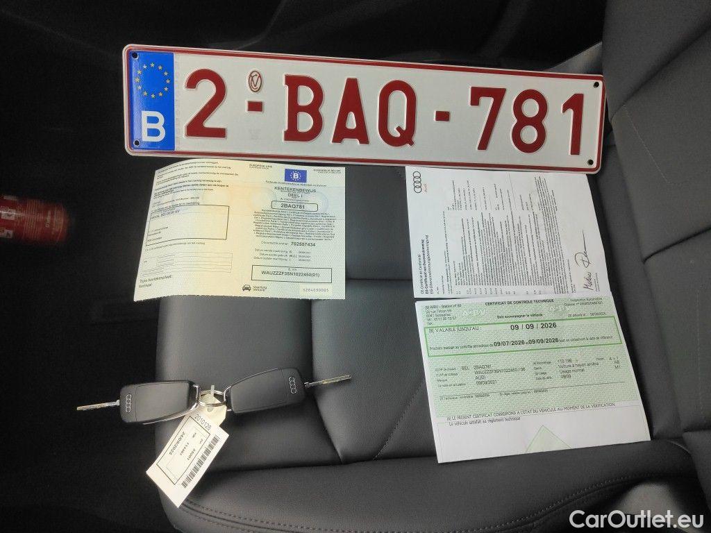 Audi  Q3 Audi  Sportback 35 TDI S tronic Business Edition 5d #4