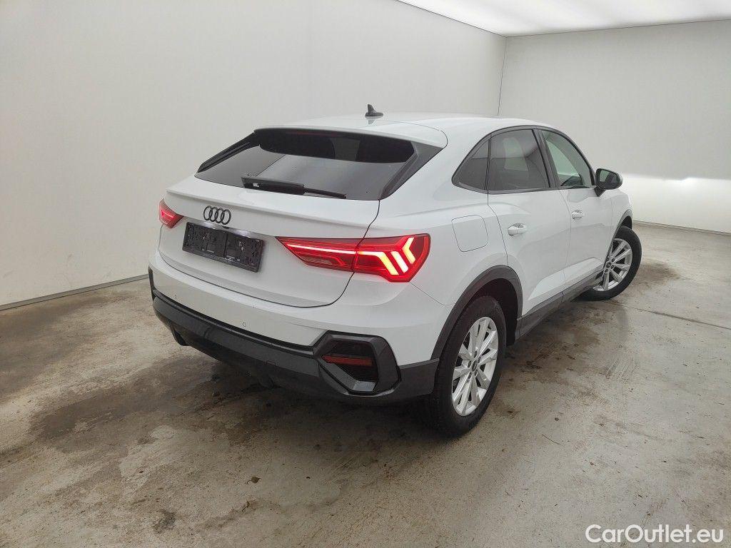 Audi  Q3 Audi  Sportback 35 TDI S tronic Business Edition 5d #2