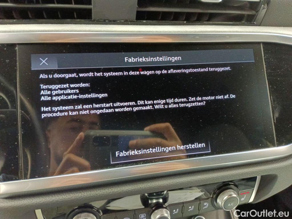 Audi  Q3 Audi  Sportback 45 TFSI e S tronic 5d #14