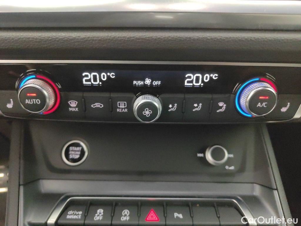 Audi  Q3 Audi  Sportback 35 TDI S tronic S Line Business Ed 5d #38