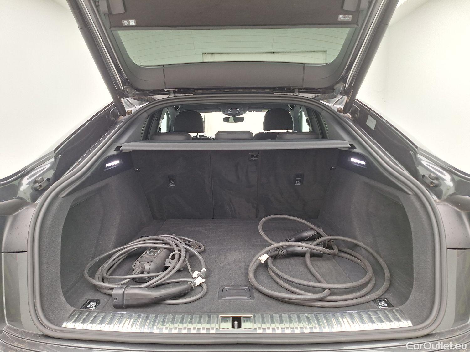 Audi  E-TRON Audi,  SB '19 BEV, Audi  Sportback 55 Quattro S-Line 5d #7