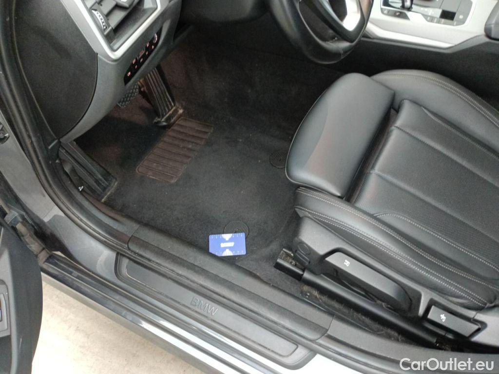 Bmw  Serie 3 BMW 3 Reeks Touring 318dA (100 kW) 5d #77