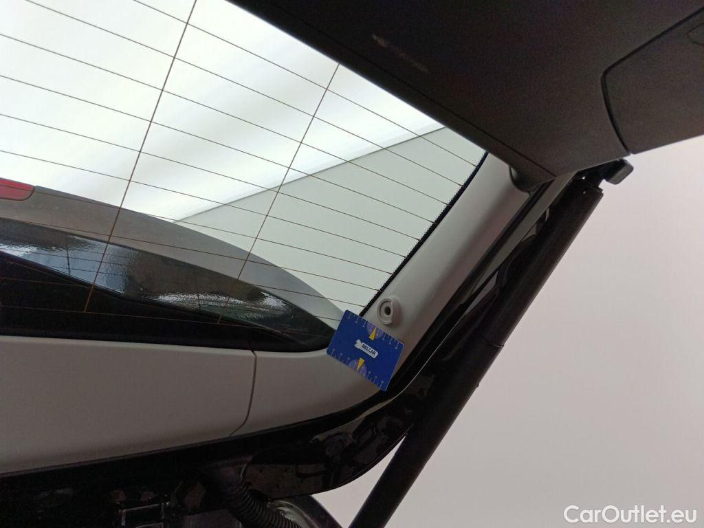 Bmw  X1 BMW  sDrive16dA (85 kW) 5d #47
