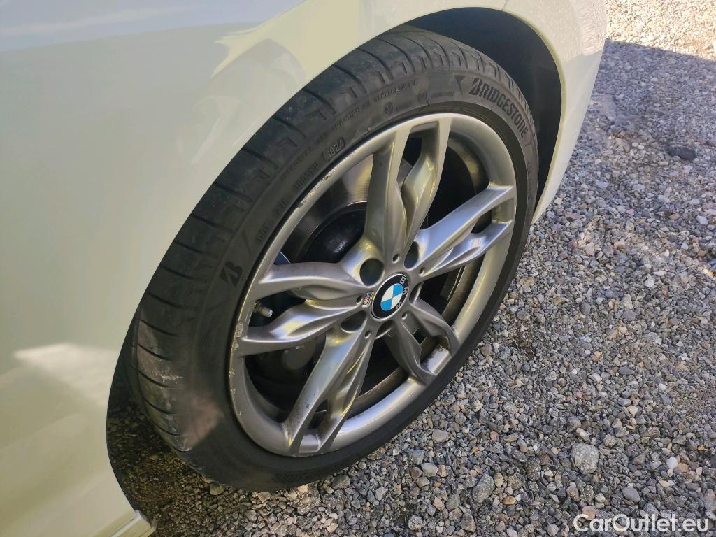  Bmw  Serie 1 BMW  / 2015 / 3P / berlina con portón M140iA xDrive #7