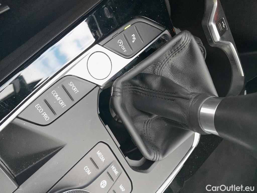  Bmw  Serie 2 BMW  / 2019 / 4P / sedán 218i Gran Coupe #34