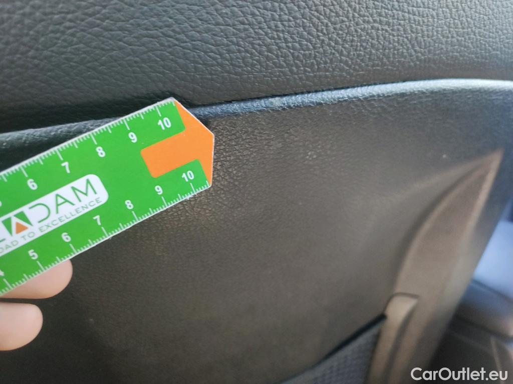  Bmw  Serie 1 BMW  / 2015 / 3P / berlina con portón M140iA xDrive #12