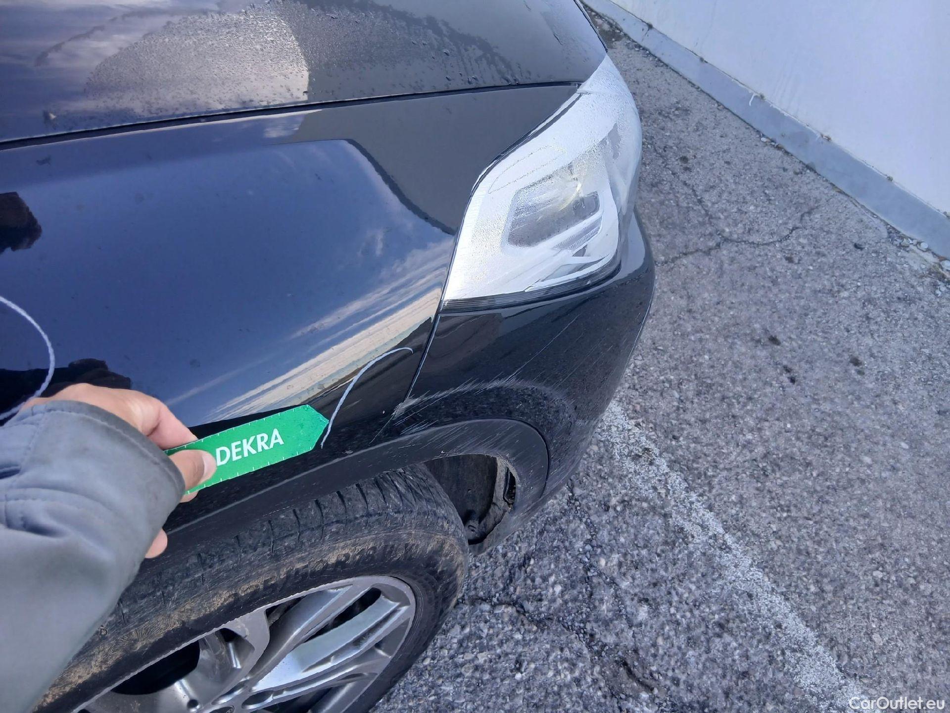  Bmw  X2 BMW   sDrive18i (CX3) #29